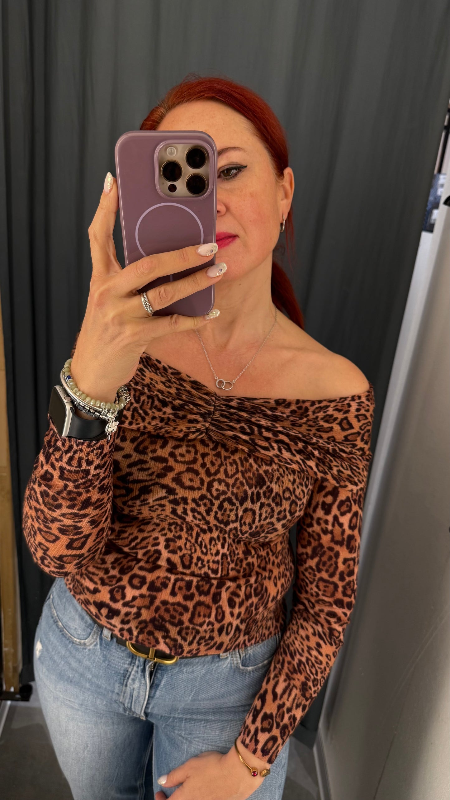 MAGLIA IN LANA CON SPALLA SCESA